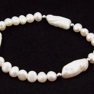 Pearl Essence Freshwater Pearl Bracelet